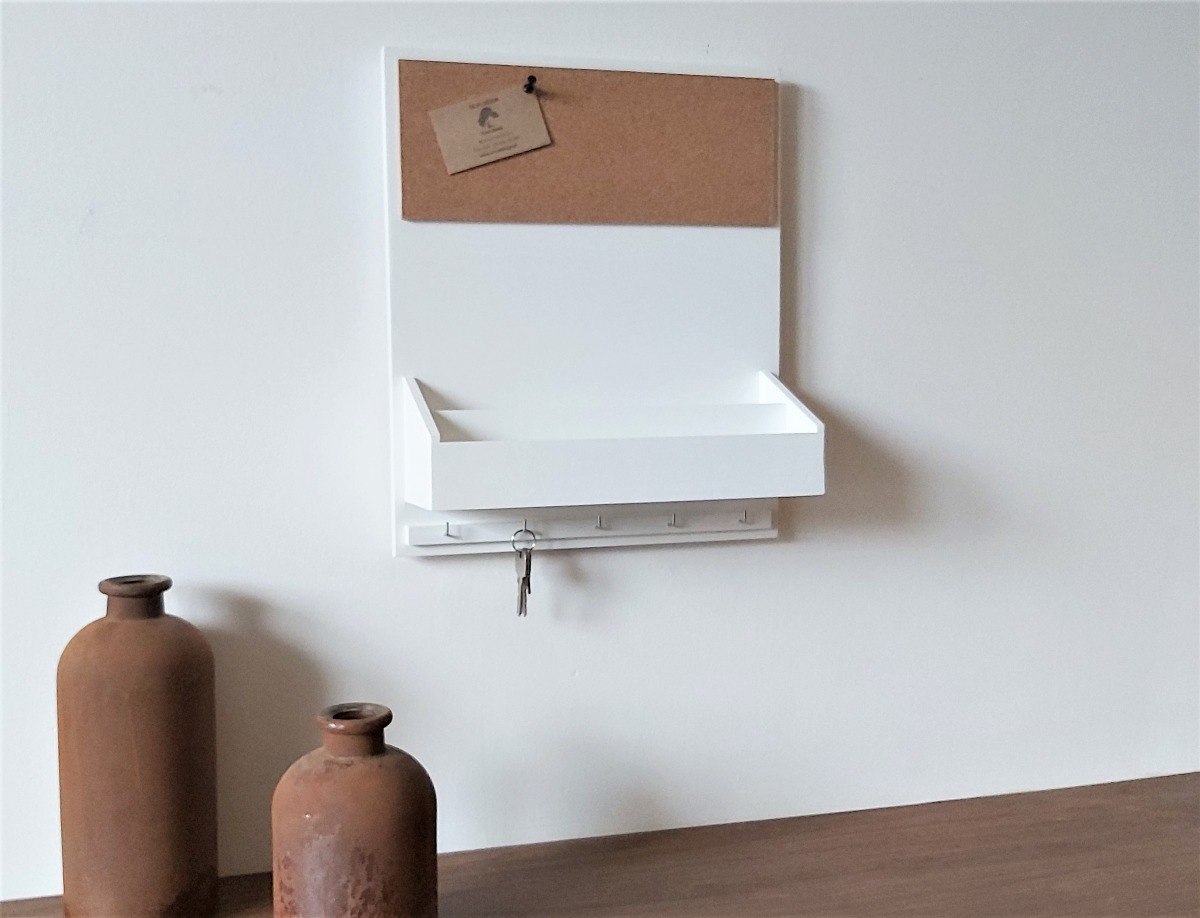 Drewniany organizer, na ścianę, na ulotki Drewniany organizer, na ścianę, na ulotki