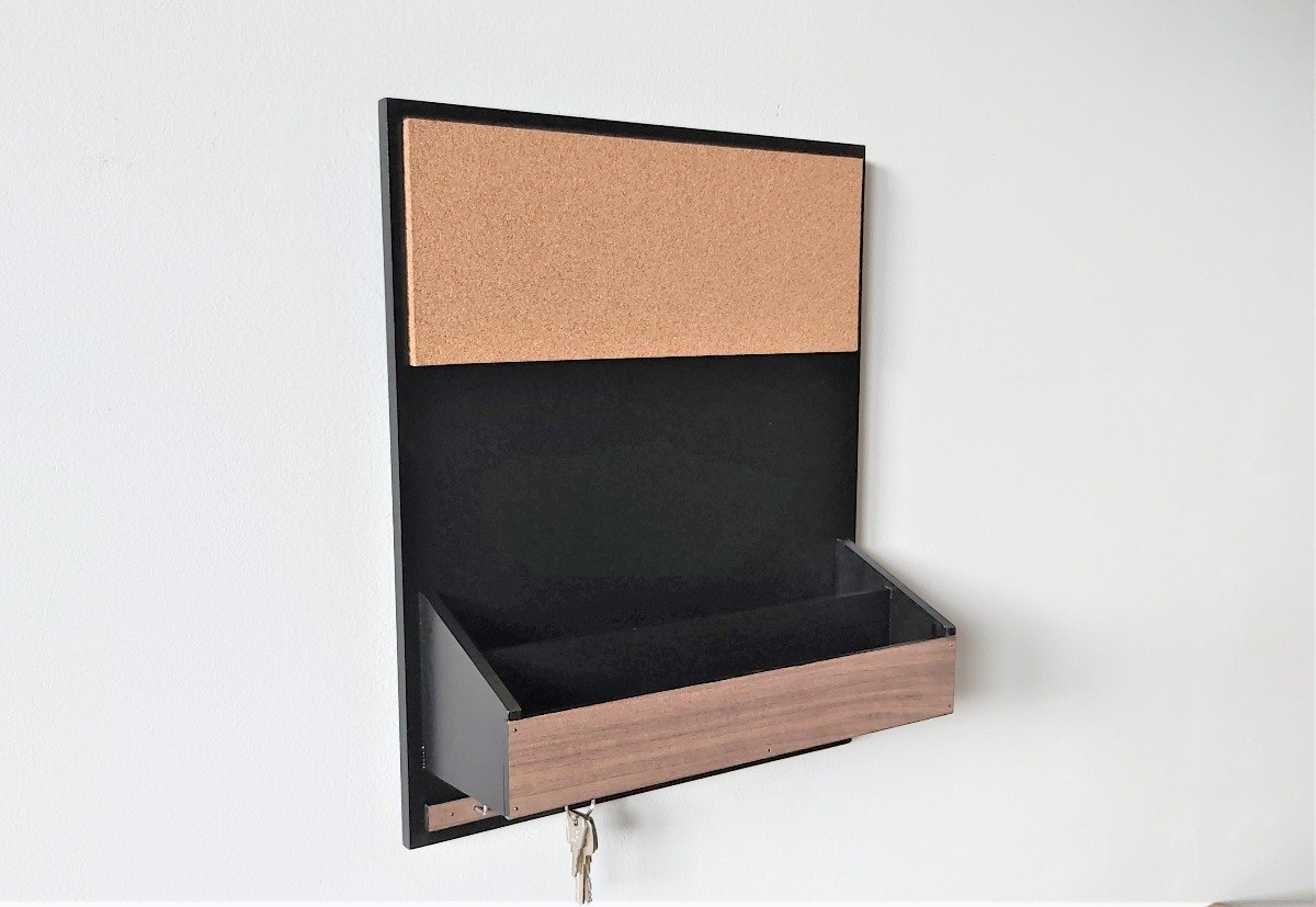 Drewniany organizer, na ścianę, na ulotki Drewniany organizer, na ścianę, na ulotki