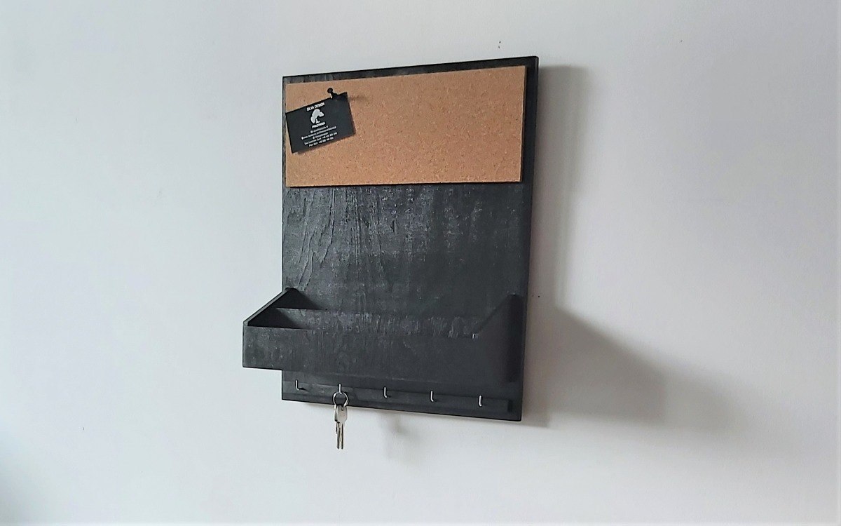 Drewniany organizer, na ścianę, na ulotki Drewniany organizer, na ścianę, na ulotki