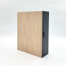 Skrzynka maskująca na ścianę